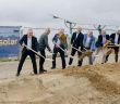Spatenstich für größten Agri-PV-Park Deutschlands in Schönefeld offiziell (Foto: MARCO LOMBARI)